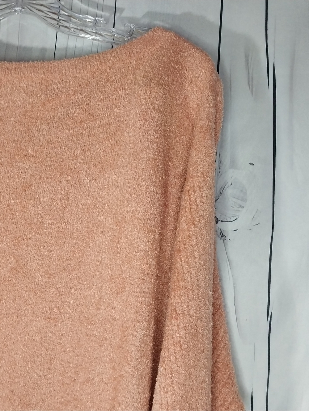 Barefoot Dreams Cozy Chic Ultra Lite Women's Crewneck Pullover Sweater in Peach - Picture 7 of 9